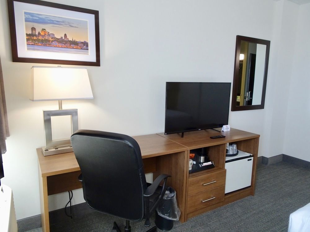 Quality Hotel Dorval Aeroport Экстерьер фото